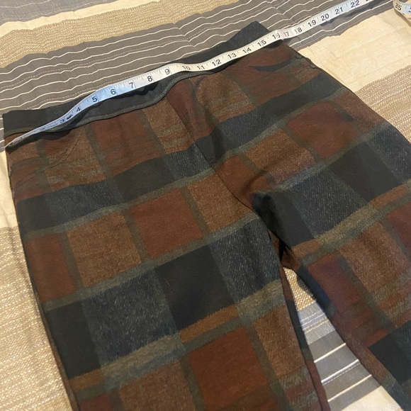 SANCTUARY Plaid pull on straight leg pants in Excellent condition - Picture 5 of 10
